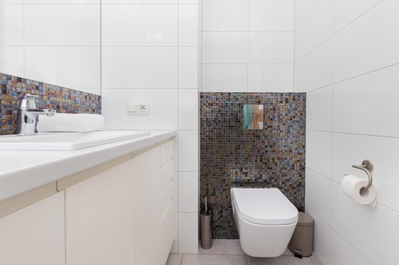 Apartment Albatross Towers Przymorze By Renters Gdansk